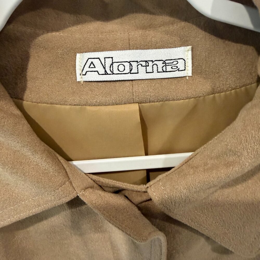 Alorna Tan Retro Button Up Cape Coat - Picture 3 of 8